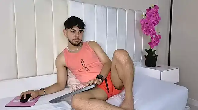 Samir bear online show from 02-26-25, 12:25