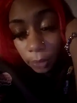 Snapshot of carmelbbyx22 chatting on 12-23-25, 01:03 carmelbbyx22 online show from 12-23-25, 01:03