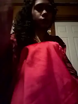 Snapshot of carmelbbyx22 chatting on 01-14-26, 06:19 carmelbbyx22 online show from 01-14-26, 06:19