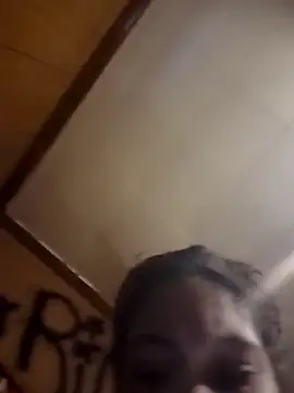 Snapshot of carmelbbyx22 chatting on 03-05-26, 02:24 carmelbbyx22 online show from 03-05-26, 02:24