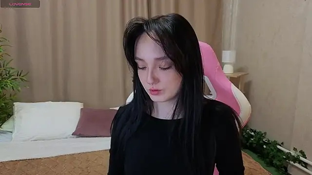 Snapshot of Cheryl__Brown chatting on 01-14-26, 01:44 Cheryl Brown online show from 01-14-26, 01:44