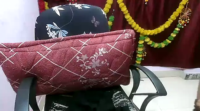 Liza-rani online show from 12-19-24, 01:40