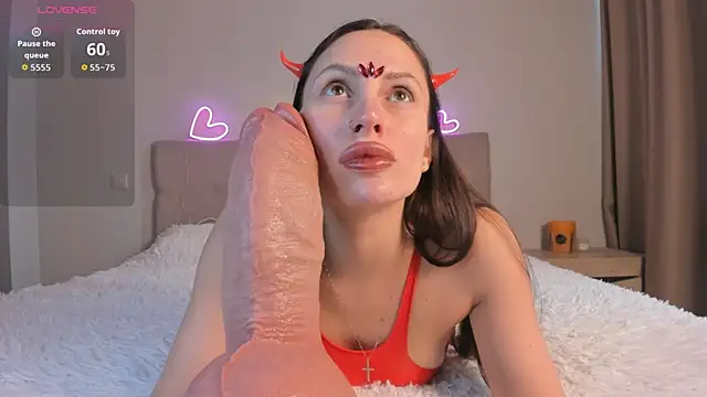 Snapshot of imMolly11 chatting on 10-31-25, 09:21 imMolly11 online show from 10-31-25, 09:21