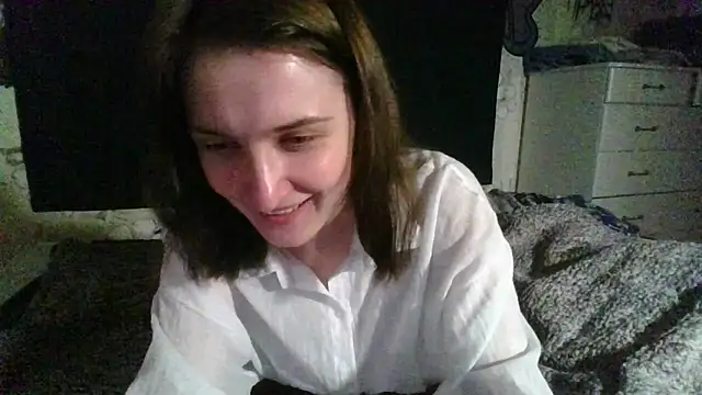 Snapshot of AlexsandraZoomer chatting on 12-19-24, 10:42 AlexsandraZoomer online show from 12-19-24, 10:42