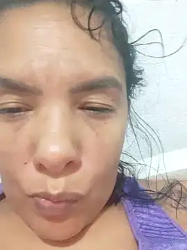 Snapshot of briannaa557 chatting on 01-09-25, 01:45 briannaa557 online show from 01-09-25, 01:45