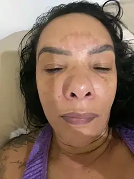 Snapshot of briannaa557 chatting on 01-10-25, 09:44 briannaa557 online show from 01-10-25, 09:44