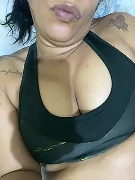 Snapshot of briannaa557 chatting on 02-23-25, 03:24 briannaa557 online show from 02-23-25, 03:24