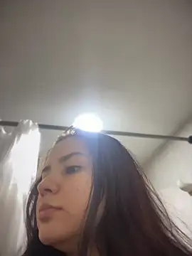 Snapshot of Ema_kraus chatting on 07-05-26, 12:06 Ema kraus online show from 07-05-26, 12:06