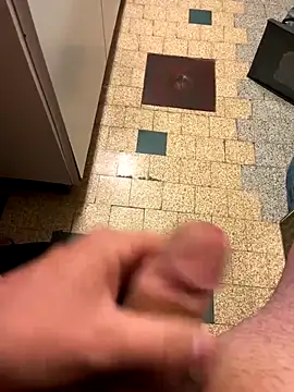 mikiss789 online show from 11-05-25, 03:39