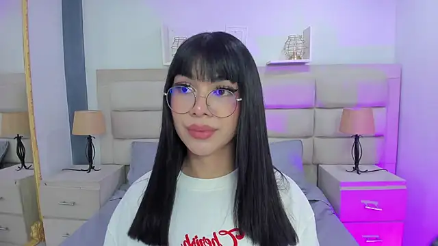 RoseCassie online show from 03-13-25, 03:50