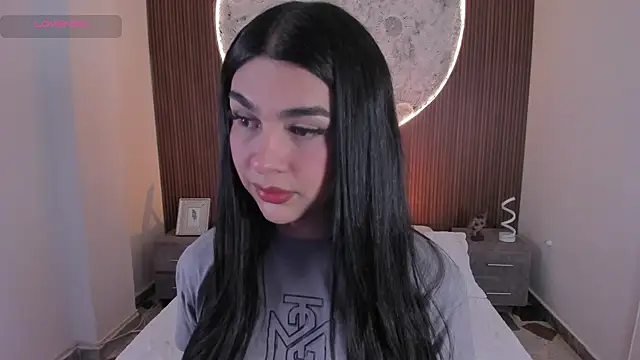 RoseCassie online show from 01-18-26, 02:43