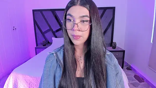 RoseCassie online show from 07-05-26, 12:23