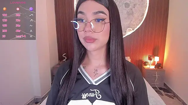 RoseCassie online show from 07-23-26, 01:42