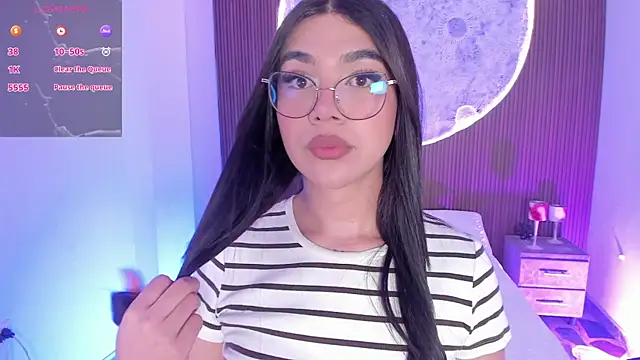 RoseCassie online show from 07-25-26, 01:41