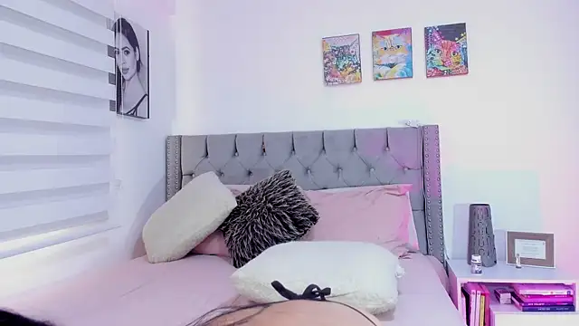 Sara Leblanc online show from 01-20-25, 08:18