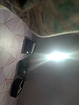 ppatriciarabello online show from 04-25-26, 01:41