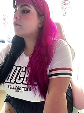 Snapshot of Pinky-Flower chatting on 02-04-25, 08:38 Pinky-Flower online show from 02-04-25, 08:38