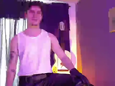 Snapshot of Antonello_Vannucci chatting on 02-27-26, 03:56 Antonello Vannucci online show from 02-27-26, 03:56