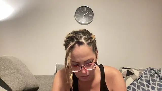 skarfos1babe69 online show from 12-29-24, 06:24