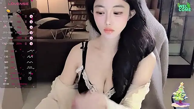 Snapshot of Irene--- chatting on 01-02-25, 06:50 Irene--- online show from 01-02-25, 06:50