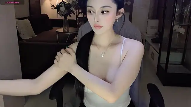 Snapshot of Irene--- chatting on 02-27-25, 05:02 Irene--- online show from 02-27-25, 05:02