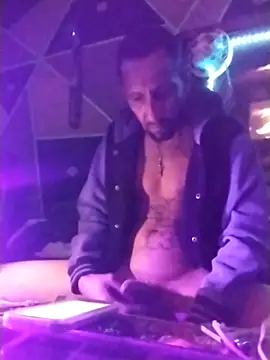 Snapshot of dulcedeseo13 chatting on 10-23-25, 12:15 dulcedeseo13 online show from 10-23-25, 12:15