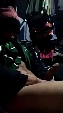 Snapshot of dulcedeseo13 chatting on 12-16-25, 12:21 dulcedeseo13 online show from 12-16-25, 12:21