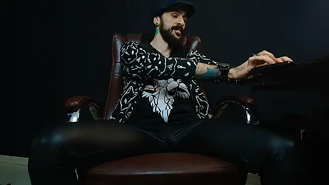 AxelColton online show from 01-24-25, 08:02