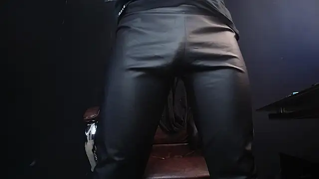 AxelColton online show from 02-23-25, 09:00