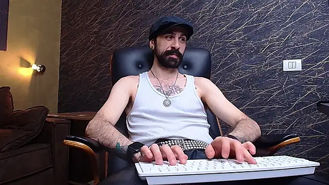 AxelColton online show from 01-12-26, 11:26