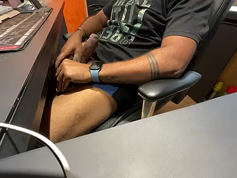 Snapshot of Nil_Talreja chatting on 04-02-26, 09:18 Nil Talreja online show from 04-02-26, 09:18