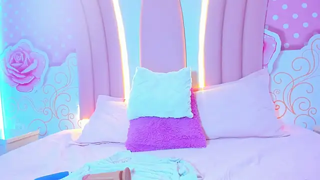 Snapshot of Lily_Martinez chatting on 01-26-25, 02:03 Lily Martinez online show from 01-26-25, 02:03