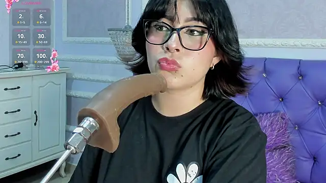 Snapshot of Lily_Martinez chatting on 02-05-26, 06:51 Lily Martinez online show from 02-05-26, 06:51