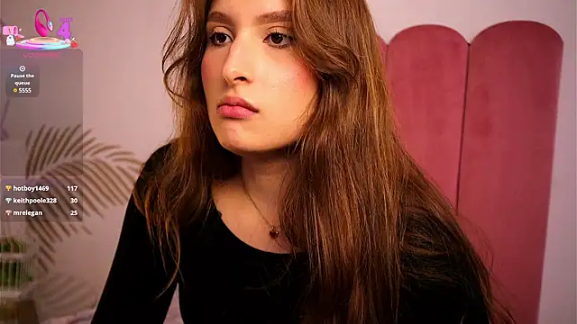 Snapshot of Daisha_Riley chatting on 03-21-25, 03:57 Daisha Riley online show from 03-21-25, 03:57