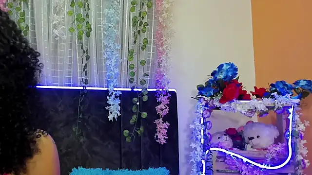 CintiaWalker online show from 11-12-25, 12:27