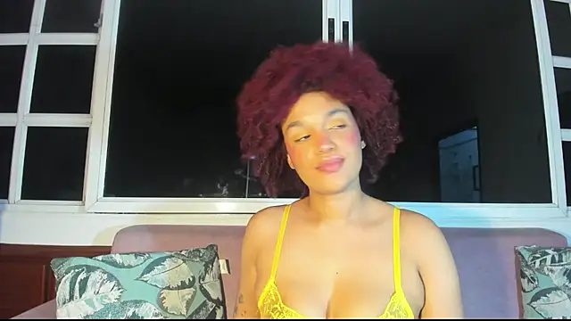 Snapshot of loladupont chatting on 09-21-25, 03:08 loladupont online show from 09-21-25, 03:08