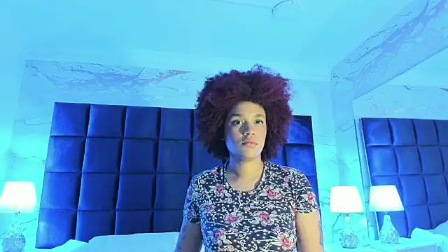 loladupont online show from 02-25-26, 03:05