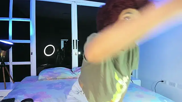 loladupont online show from 04-30-26, 02:51