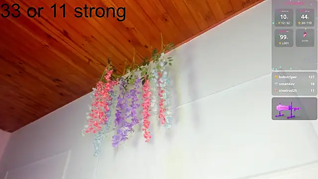 Snapshot of Little_lili19 chatting on 03-08-26, 02:04 Little lili19 online show from 03-08-26, 02:04