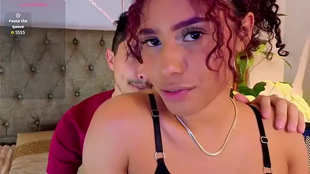 Snapshot of charlottee_white chatting on 06-19-26, 09:07 charlottee white online show from 06-19-26, 09:07