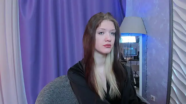 Snapshot of Lina_Vi chatting on 01-05-25, 09:03 Lina Vi online show from 01-05-25, 09:03