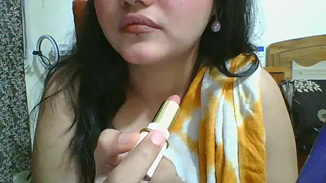 Riya Stream01 online show from 04-24-26, 06:21