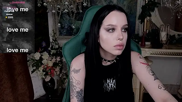 Snapshot of alexx_succubus chatting on 01-16-25, 08:00 alexx succubus online show from 01-16-25, 08:00