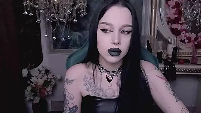 Snapshot of alexx_succubus chatting on 02-06-25, 10:00 alexx succubus online show from 02-06-25, 10:00