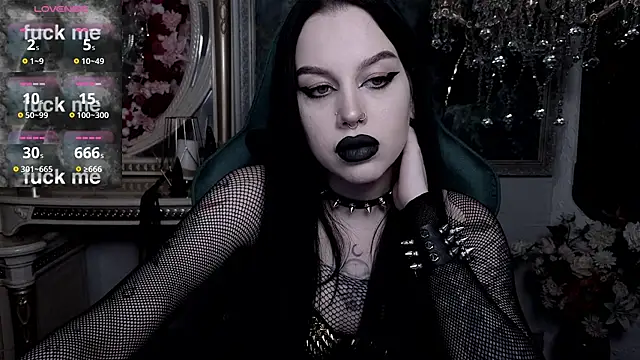 Snapshot of alexx_succubus chatting on 02-17-25, 05:32 alexx succubus online show from 02-17-25, 05:32