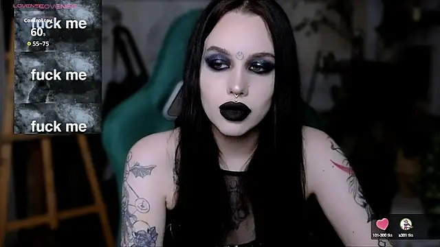 Snapshot of alexx_succubus chatting on 09-19-25, 07:47 alexx succubus online show from 09-19-25, 07:47