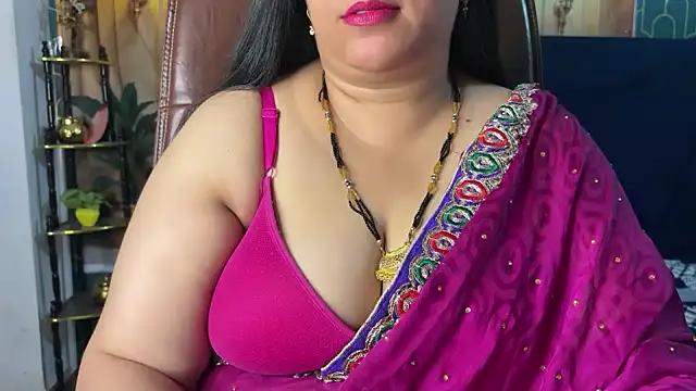 FlatVincy4 online show from 04-18-26, 03:27