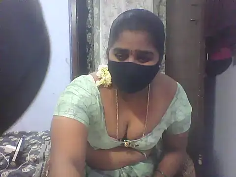 Snapshot of telugu_indhu_0001 chatting on 11-03-25, 07:53 telugu indhu 0001 online show from 11-03-25, 07:53