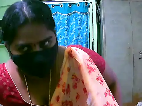 Snapshot of telugu_indhu_0001 chatting on 11-14-25, 06:01 telugu indhu 0001 online show from 11-14-25, 06:01