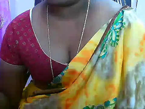 Snapshot of telugu_indhu_0001 chatting on 02-12-26, 08:31 telugu indhu 0001 online show from 02-12-26, 08:31